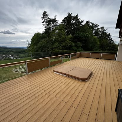 WPC terasa s vířivkou — nejnovější realizace